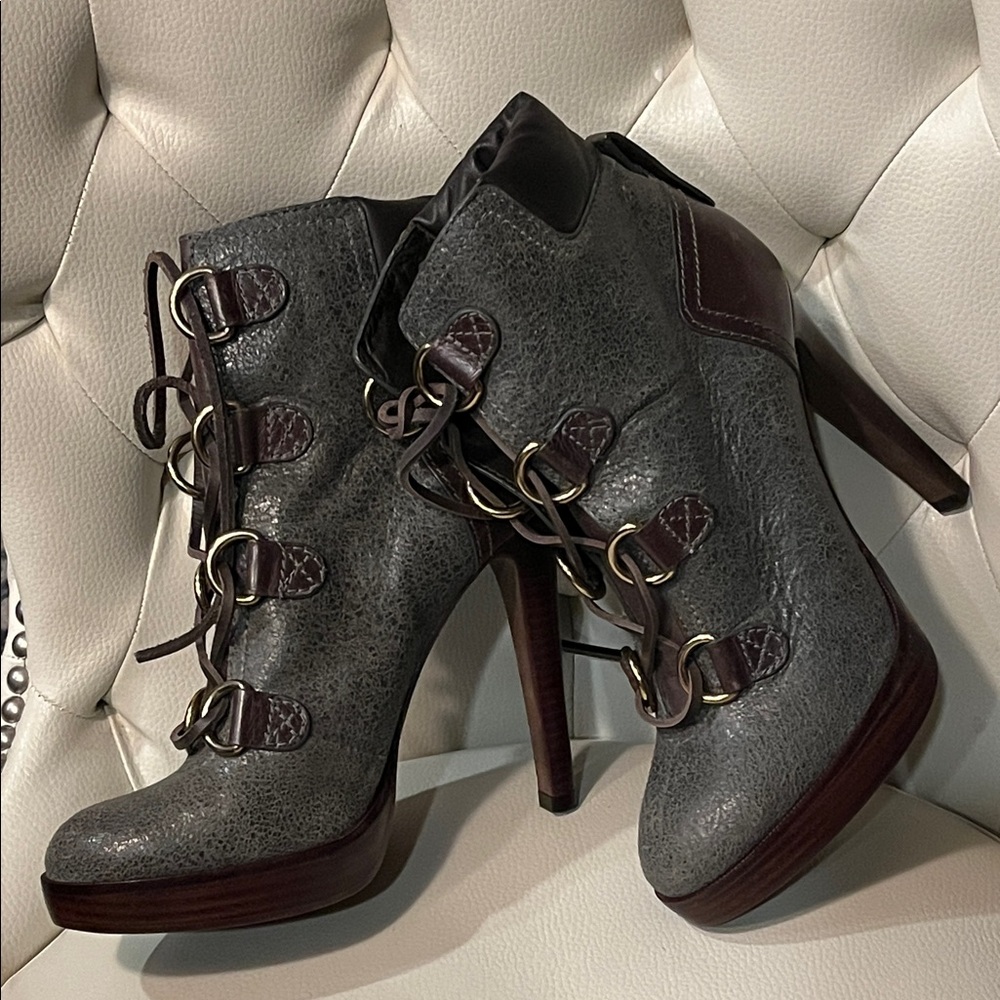 New Tory Burch Gray and Brown Heeled Boots Size 8 Luxury Rare Find